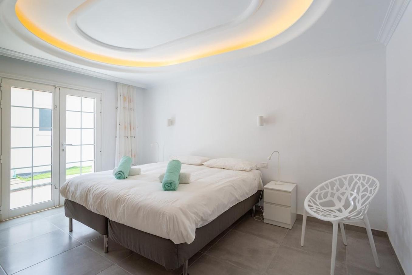 Alamos Park-Stunning Villa In Huge Private Grounds Сан Мигел де Абона Екстериор снимка